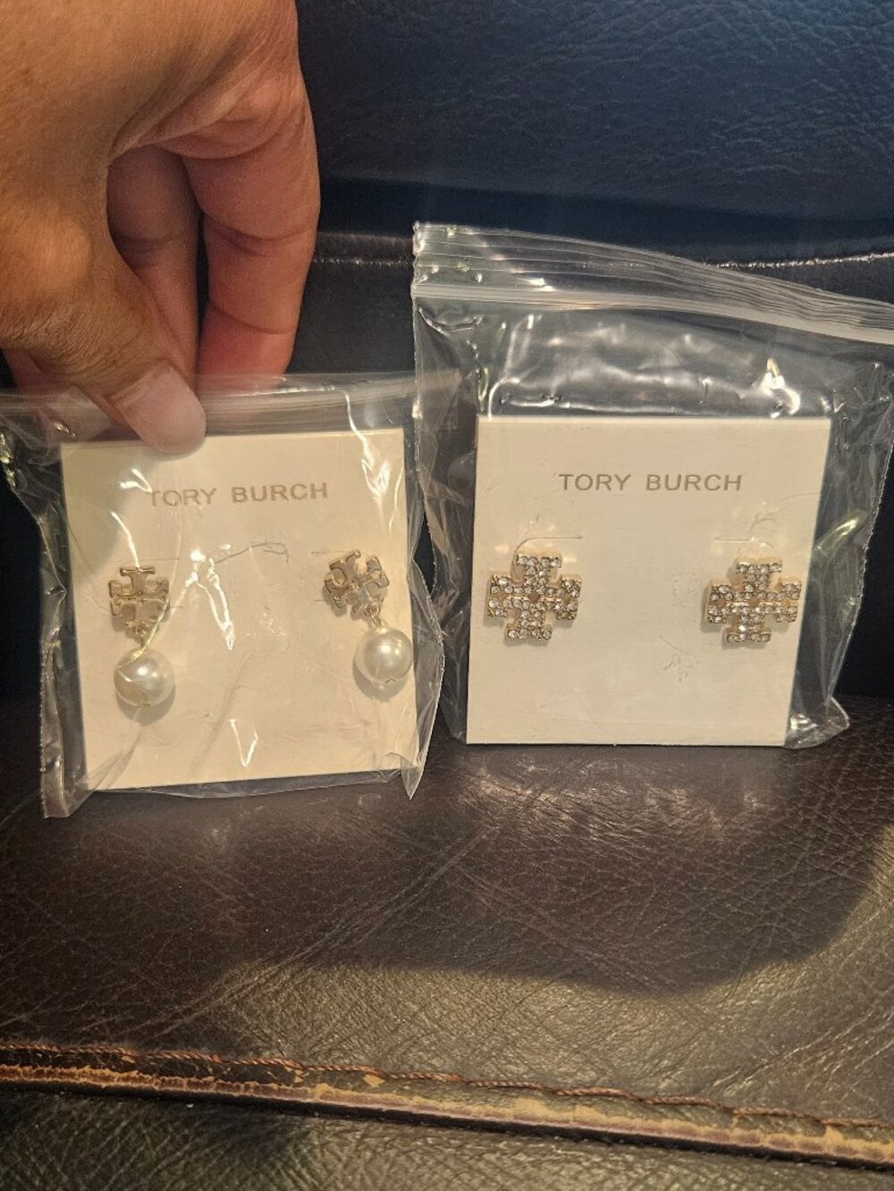 TORY BURCH KIRA earrings